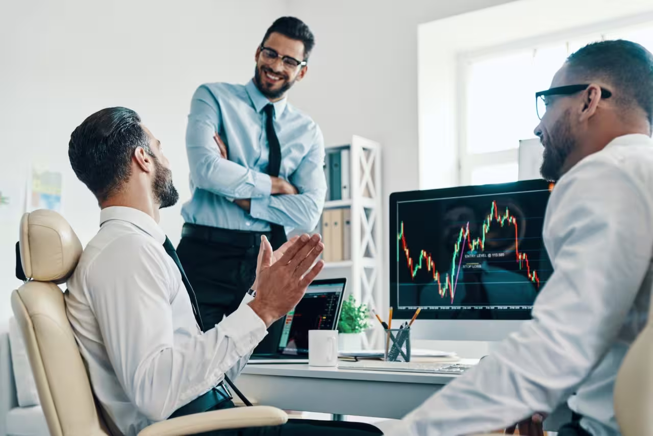 WoviraFin trading interface illustration